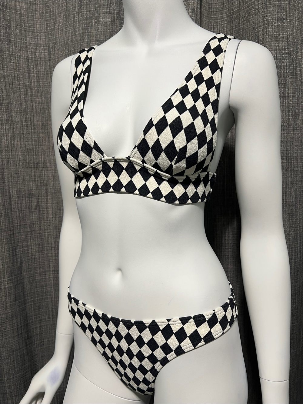 Billabong Black & Creamy-White Checkered Women's Bikini Set Small